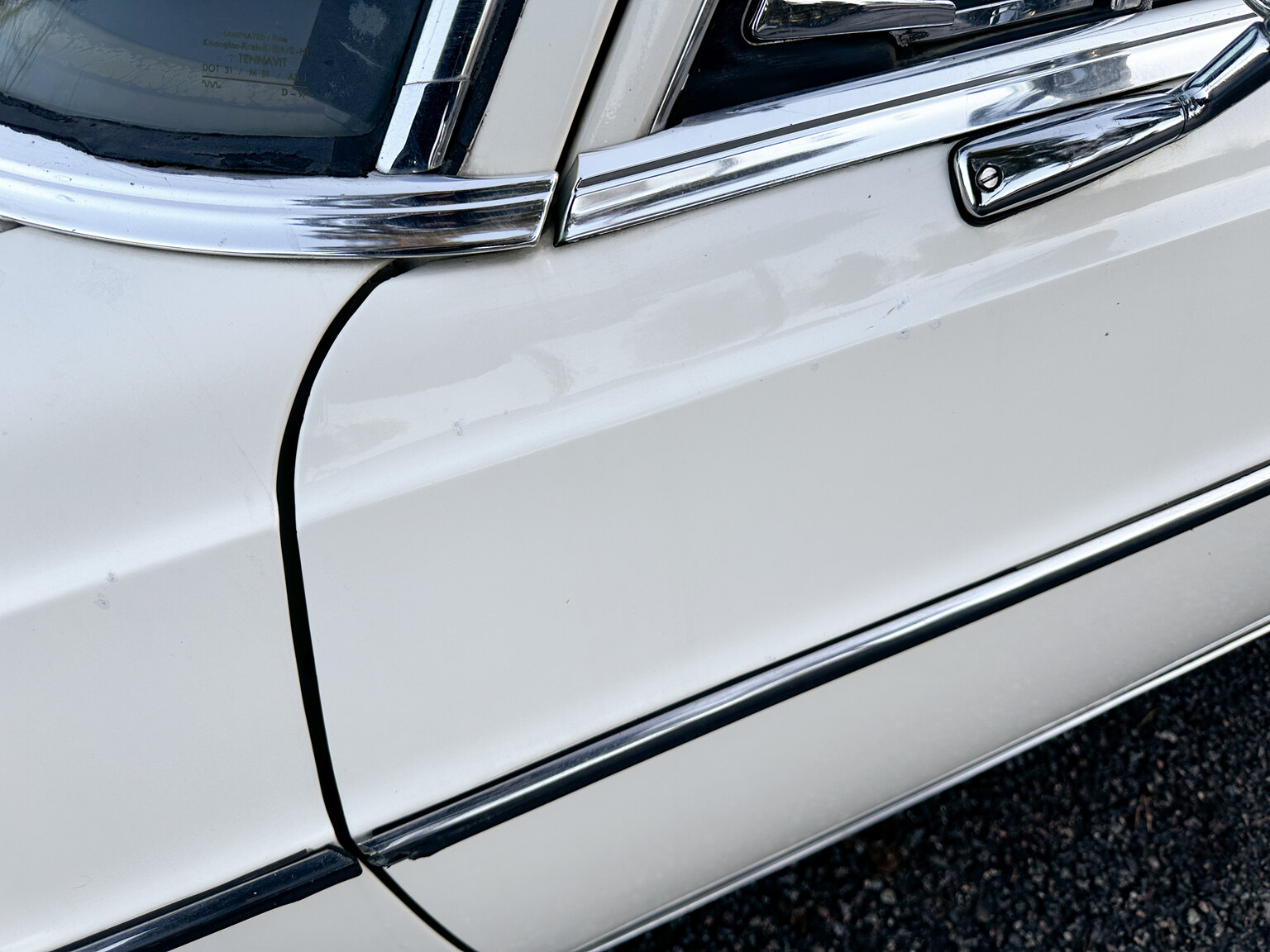 Exteriörbild på 1967 Mercedes-Benz 250 S