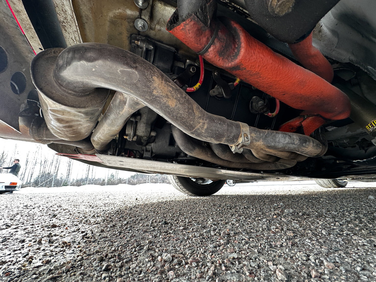 Image of 1977 Porsche 911 RSR Rallycar mechanics