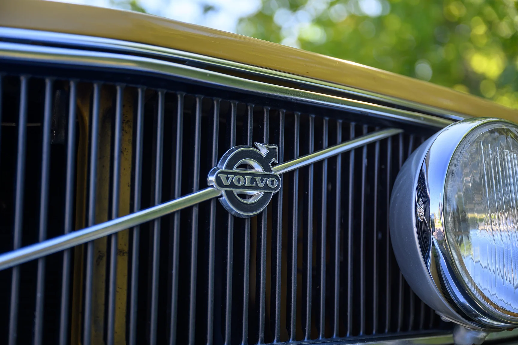 Exterior image of 1971 Volvo 144 2.0 Automatic (29)