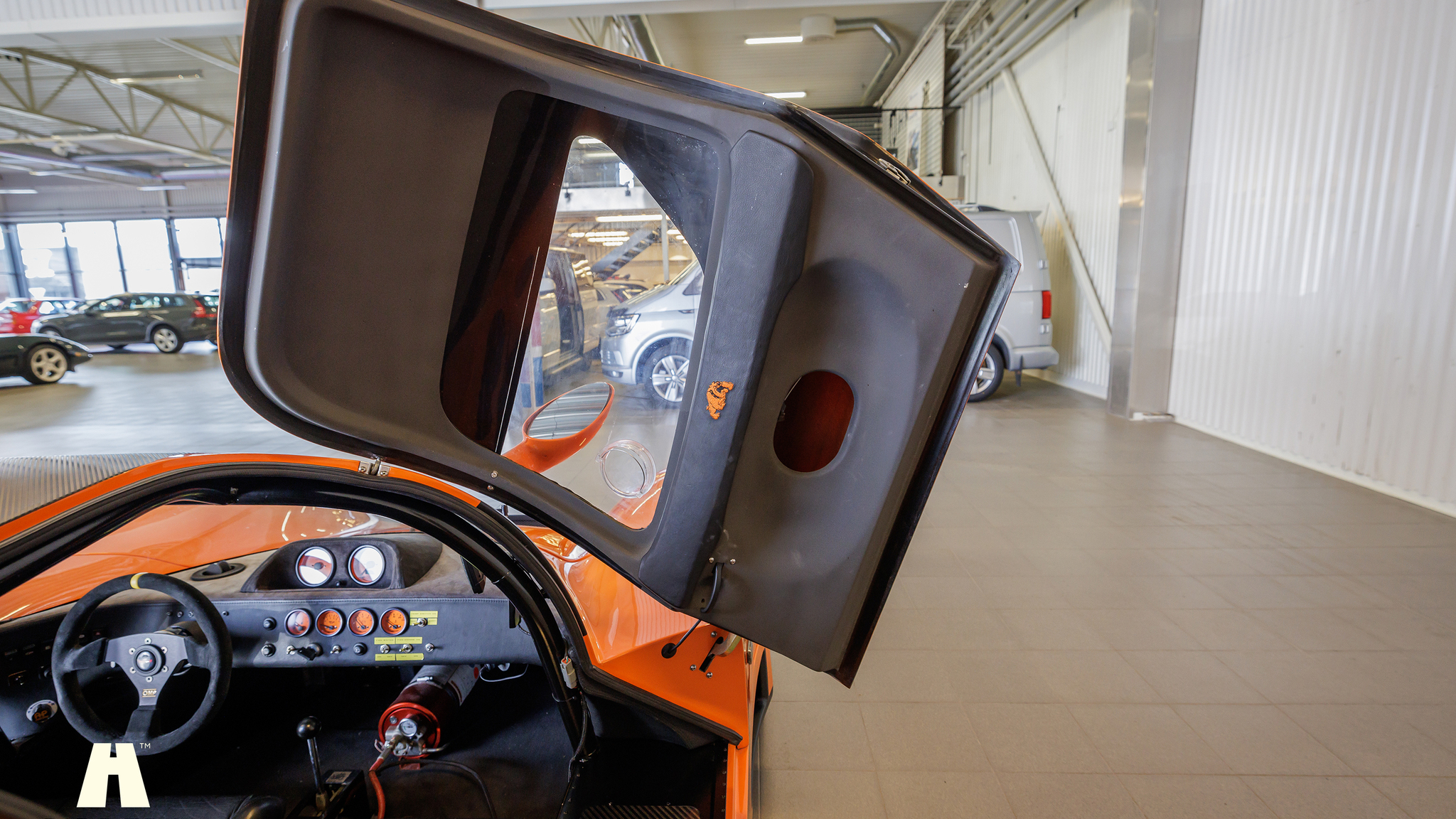 Interiörbild 2006 Ultima GTR (4)