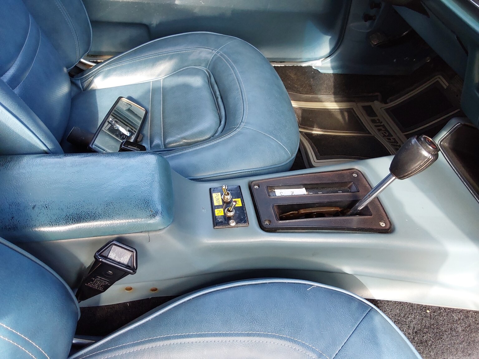 Interior image of 1975 Pontiac Firebird Esprit 
