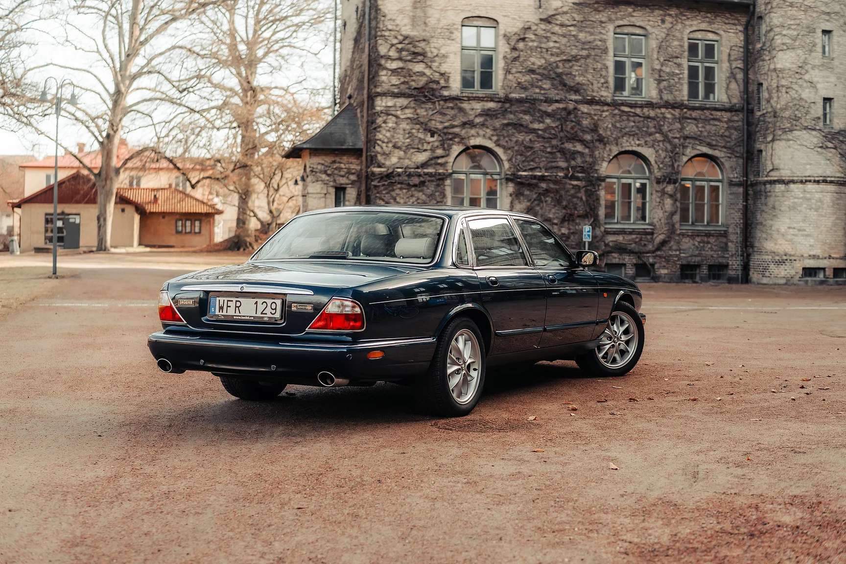 Exterior image of 2001 Jaguar  Xj 4,0 Sovereign (4)