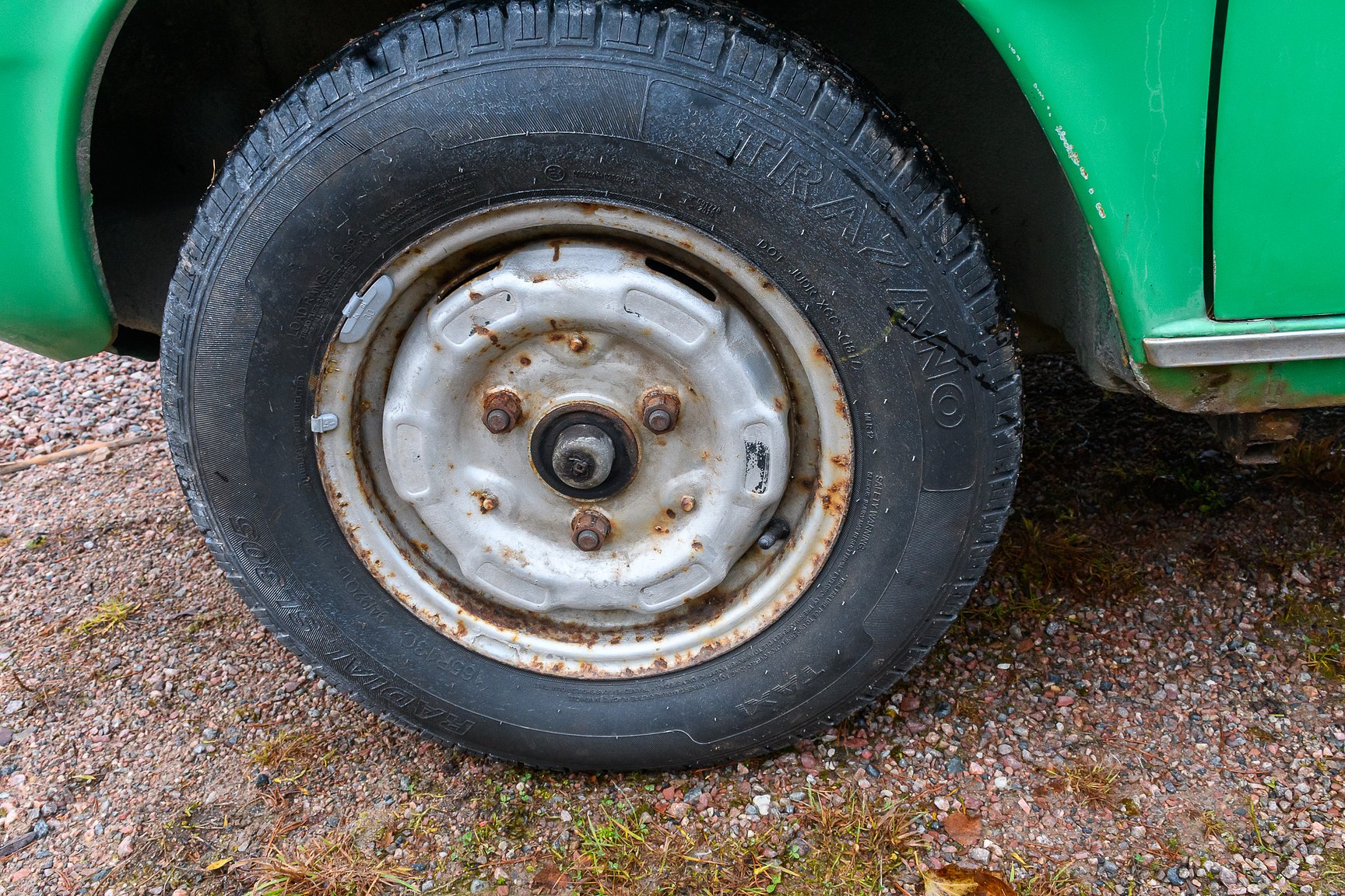 Exteriörbild på 1974 DAF 6633 - NO RESERVE