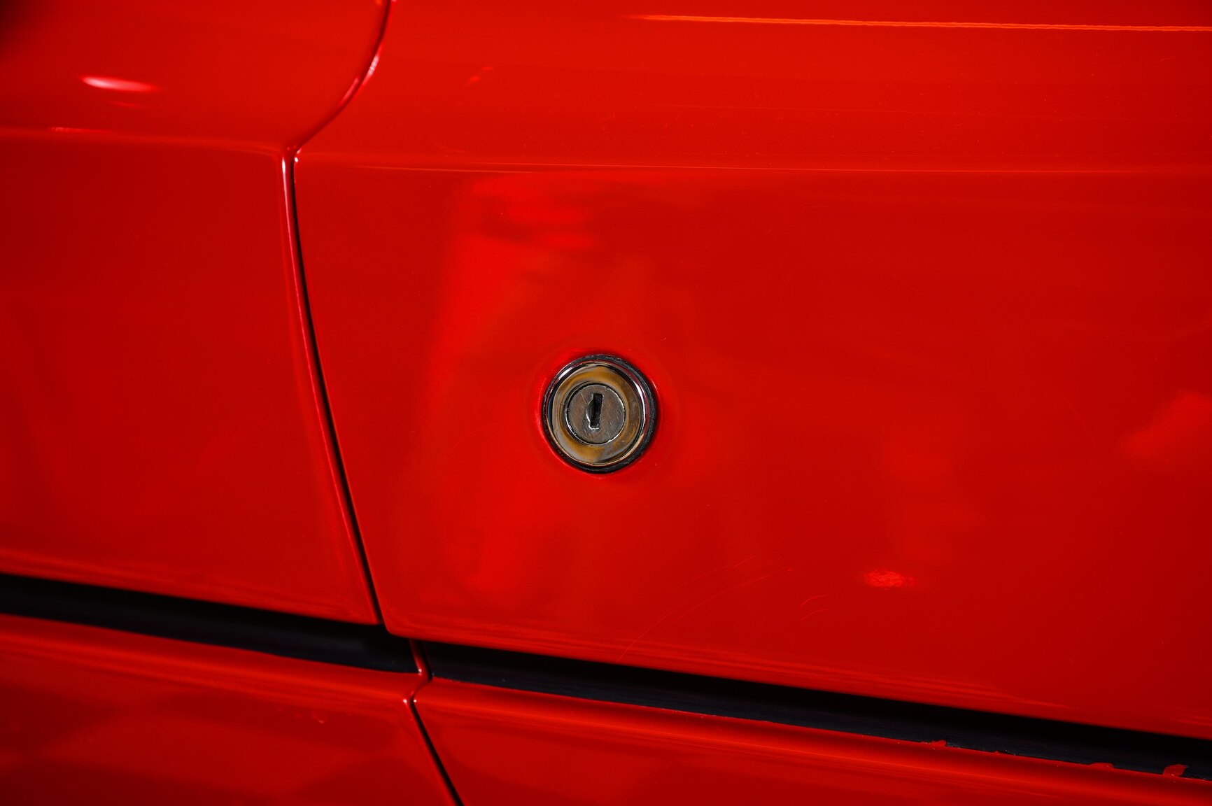 Exteriörbild på 1982 Ferrari 308 GTSI