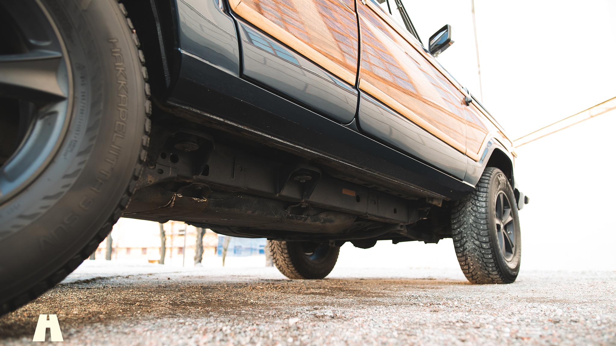 Image of 2015 Woodland Restomod Grand Wagoneer #002 Euro 6 mechanics