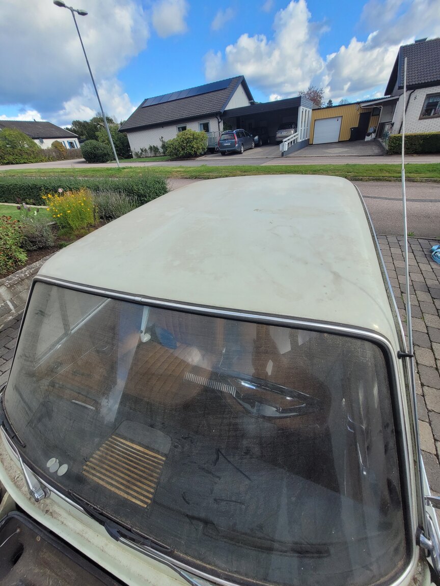 Exteriörbild på 1966 Renoveringsobjekt BMW 1800