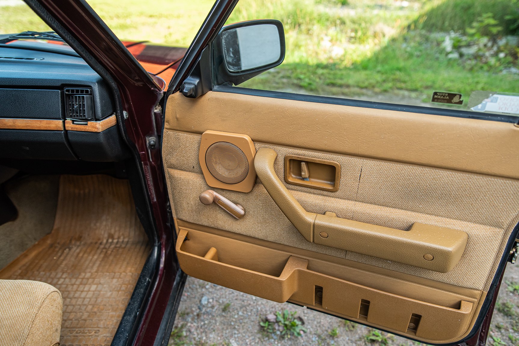 Interiörbild 1993 Volvo 245 GL Classic "No Reserve Auction"