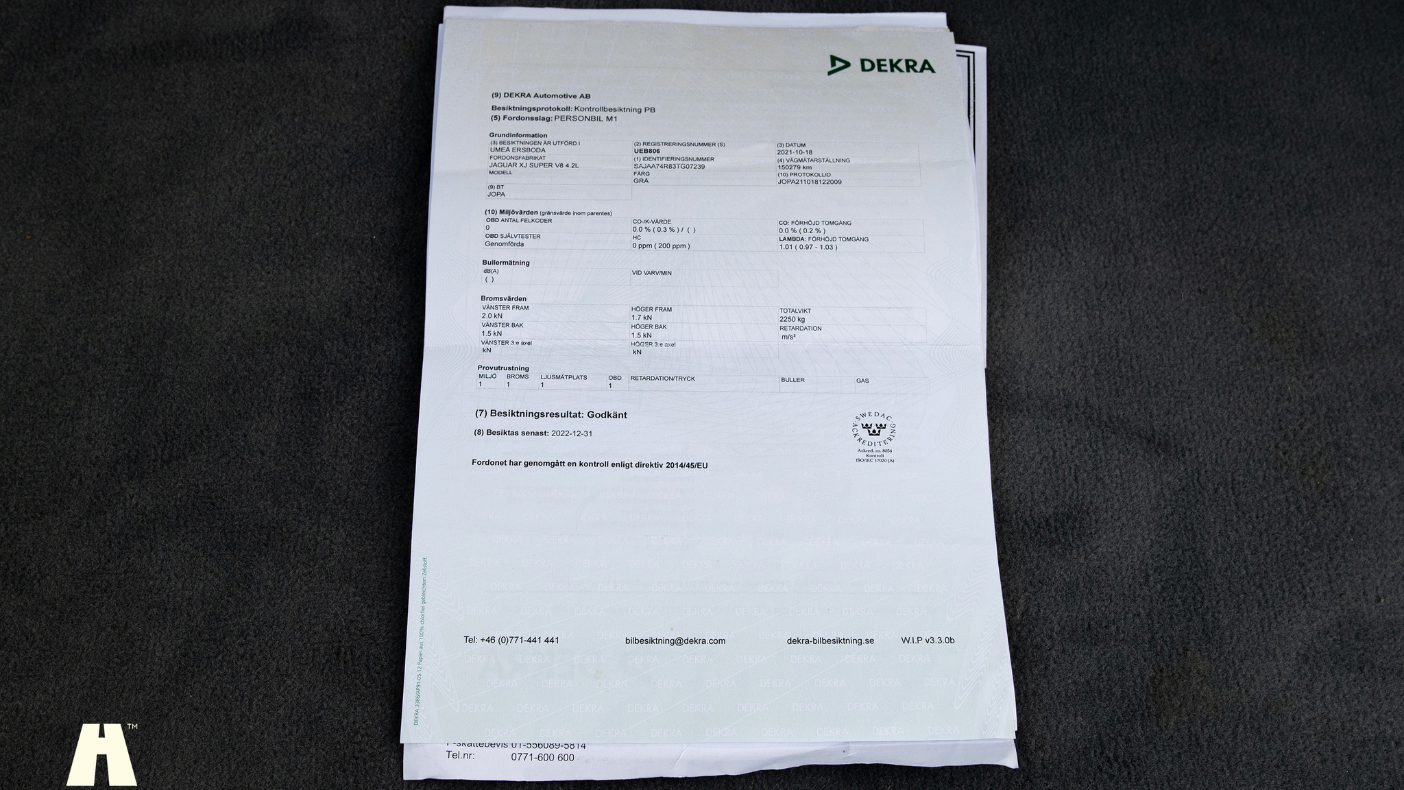 Documentation for 2003 Jaguar XJ Super V8