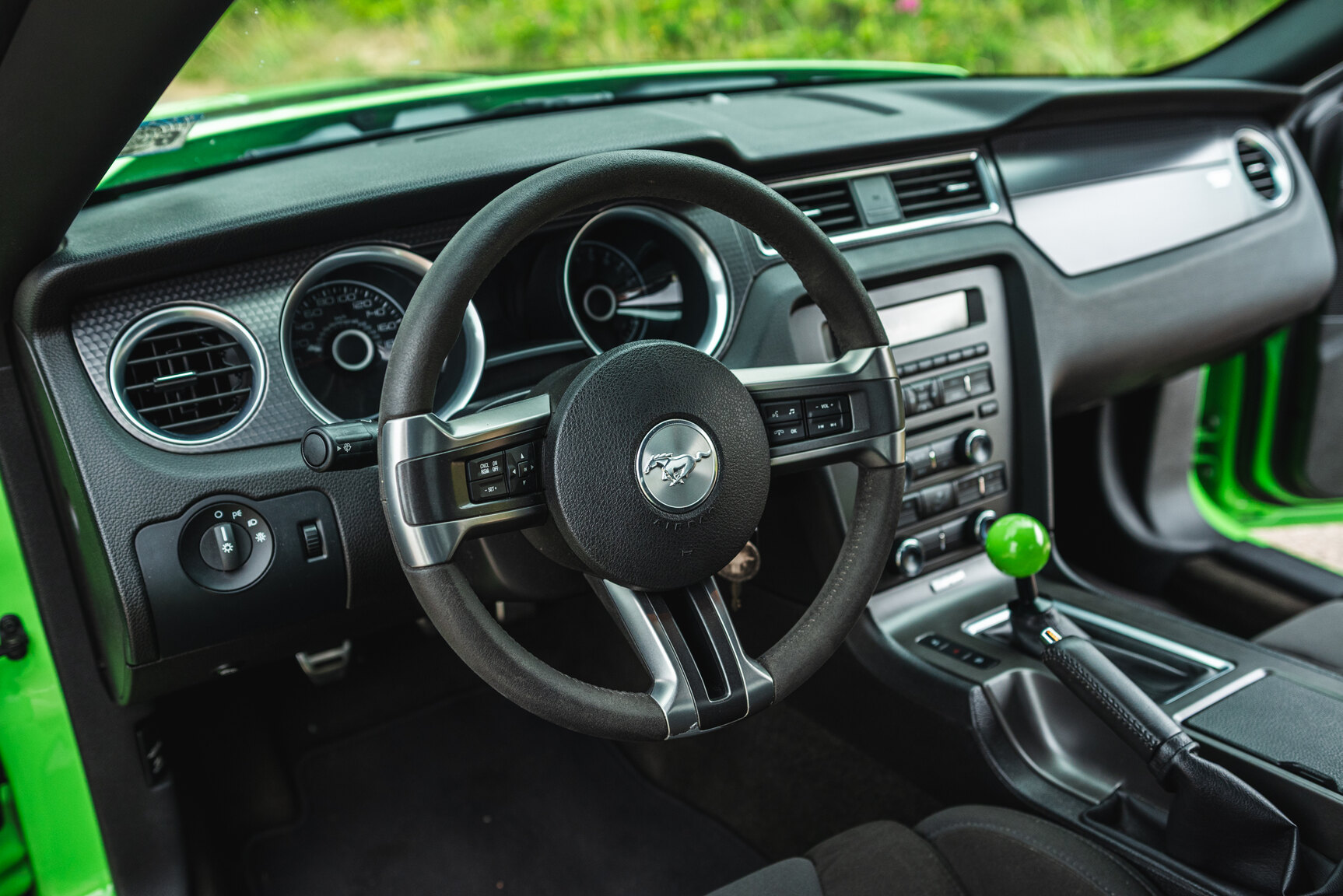 Interior image of 2013 Ford Mustang Boss 302