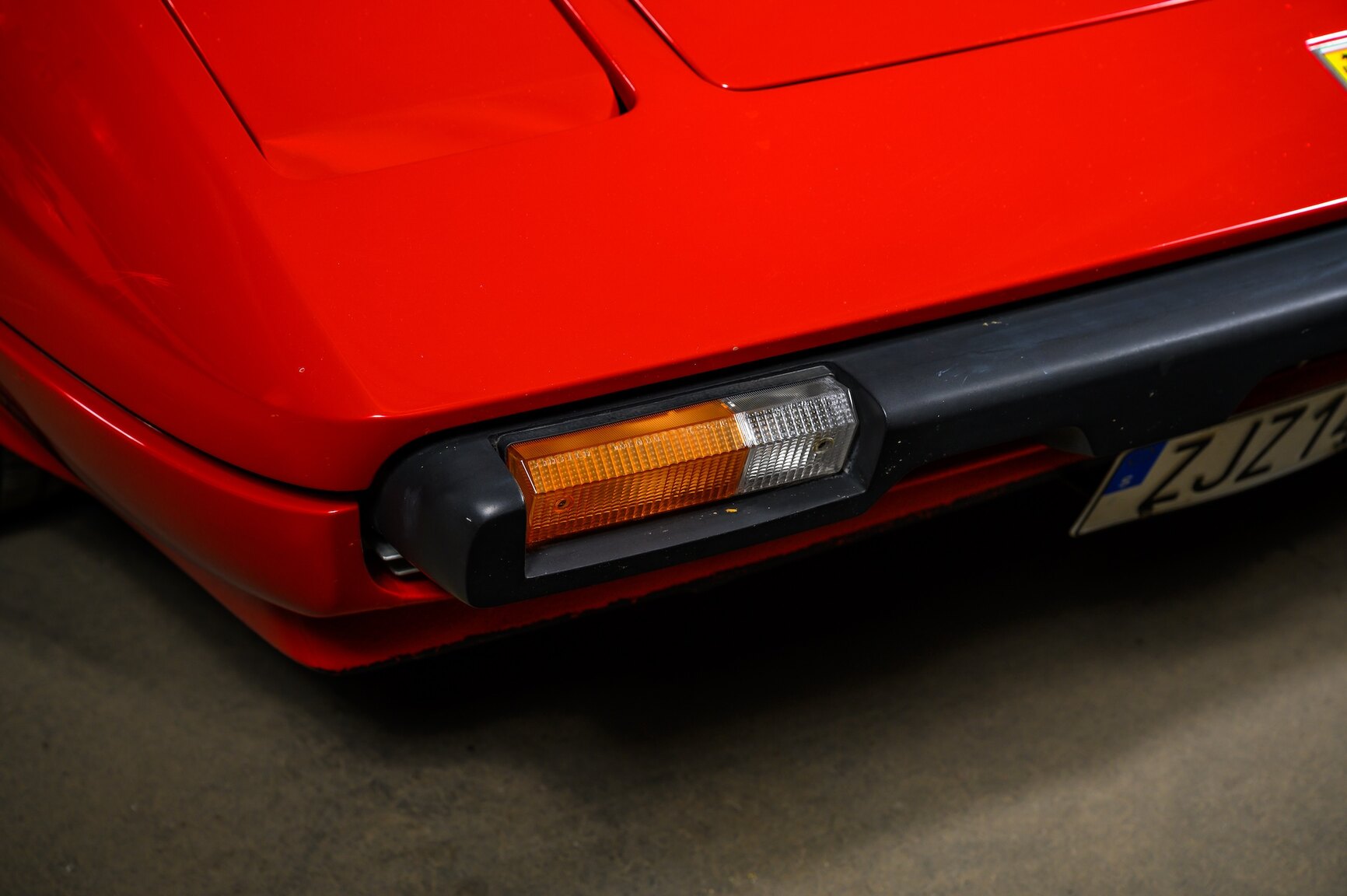 Exteriörbild på 1982 Ferrari 308 GTSI
