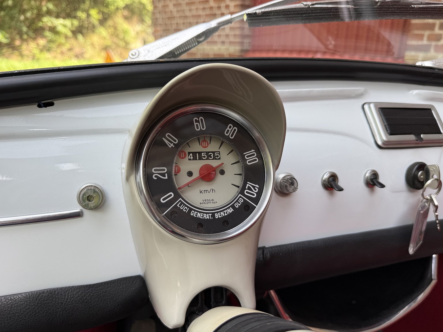Interior image of 1965 Fiat 500F
