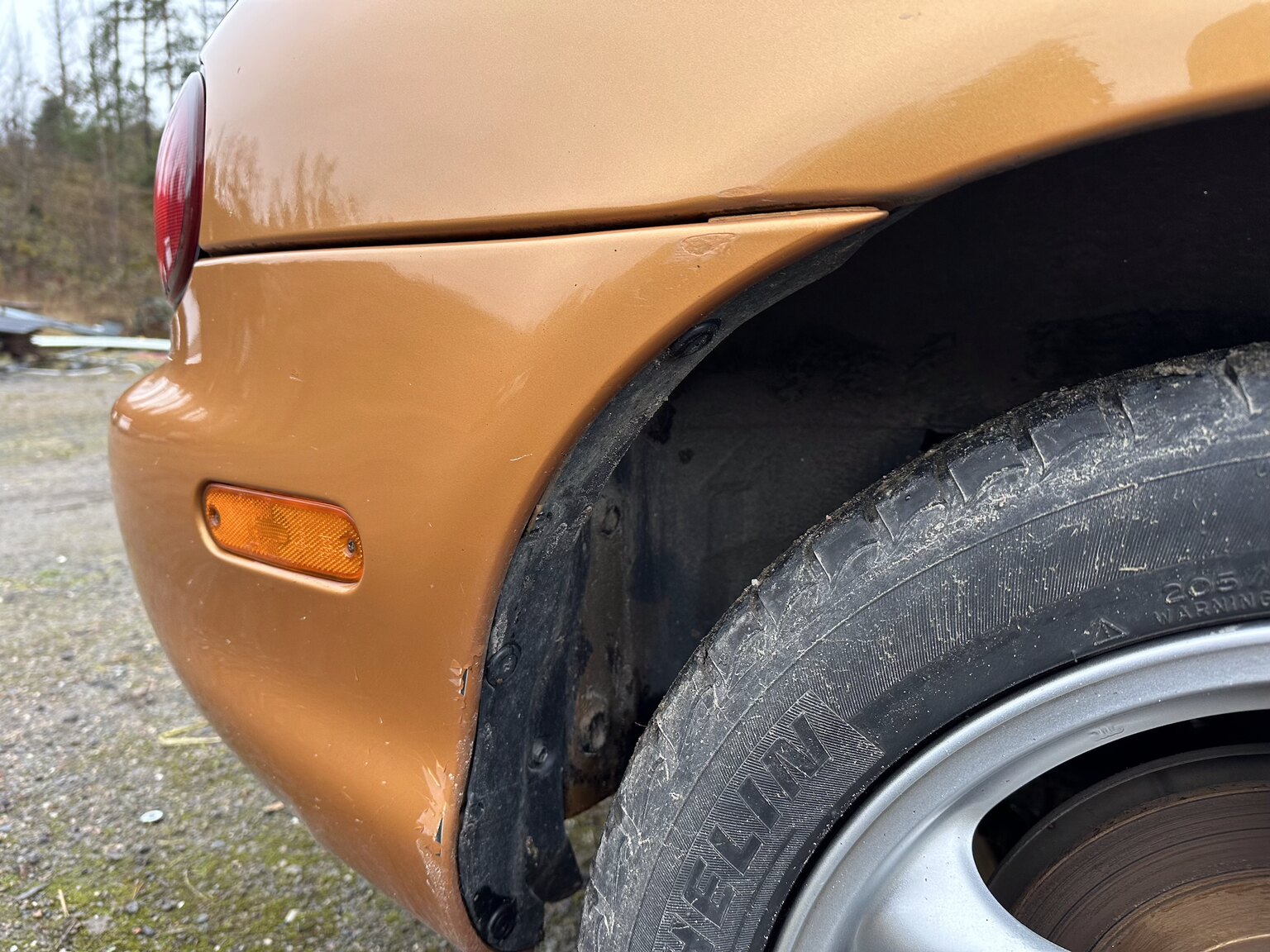 Exteriörbild på 1998 Mazda Miata MX-5 NB