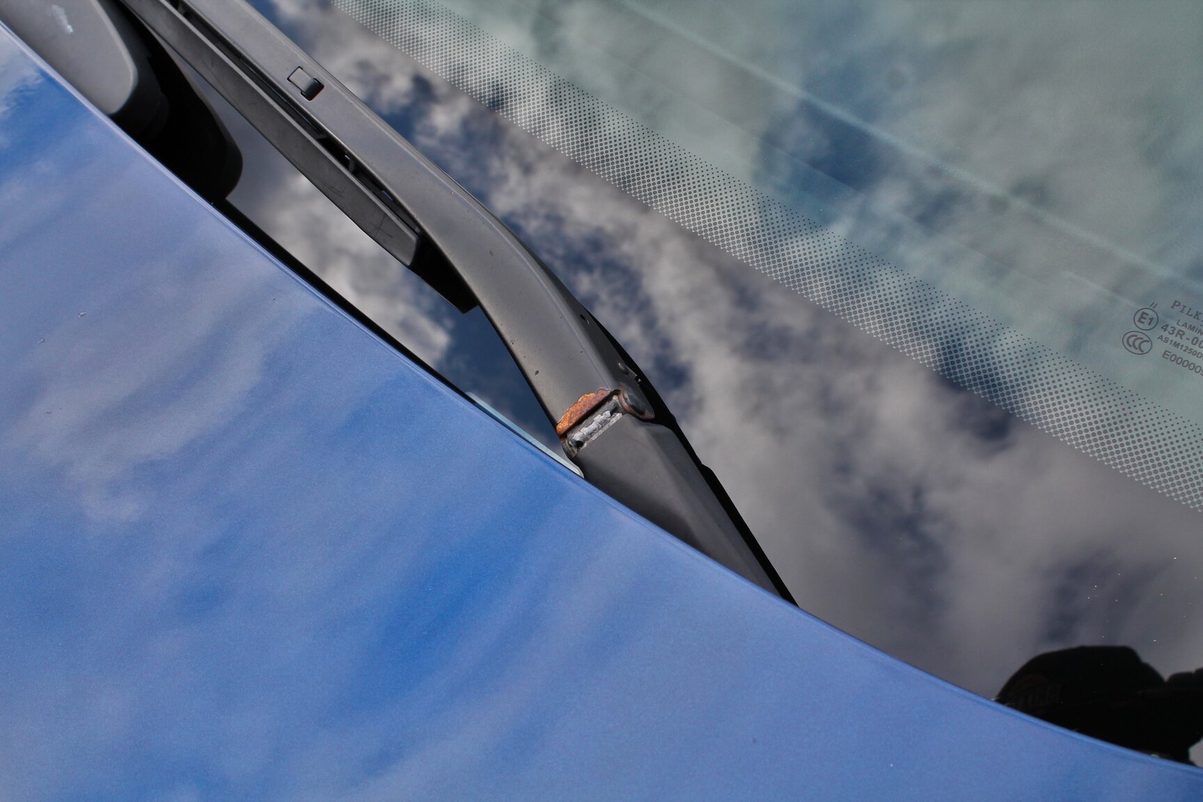 Exteriörbild på 2003 BMW M5