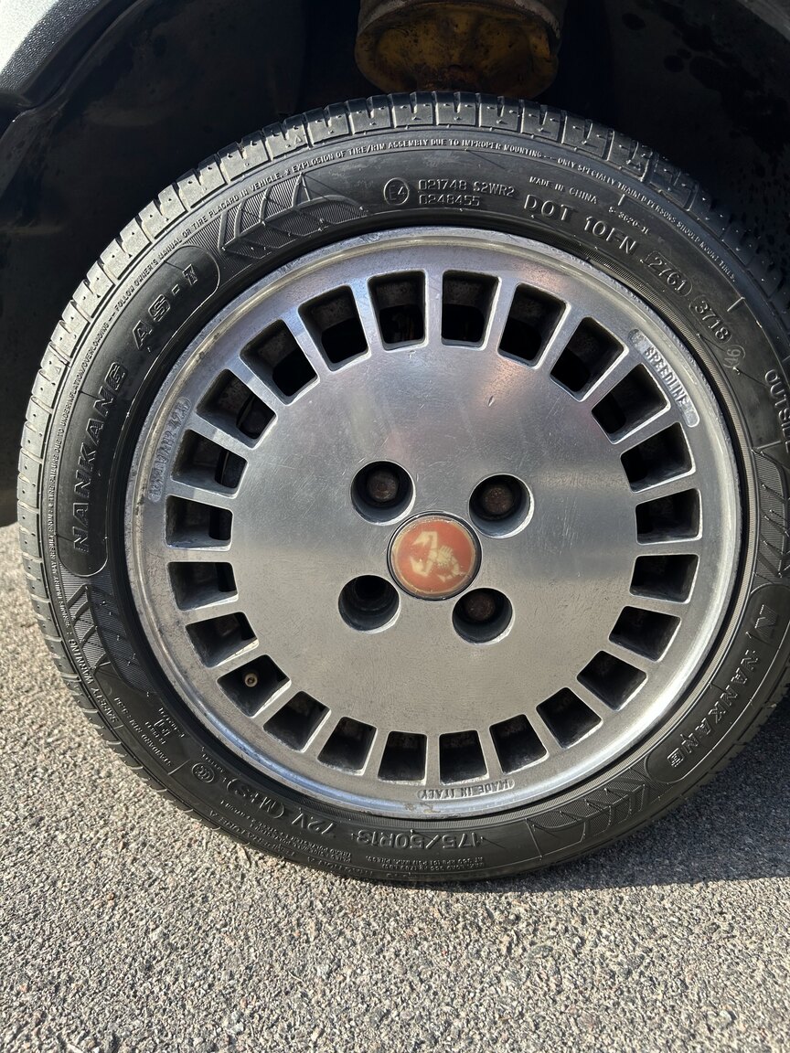 Exteriörbild på 1987 Fiat UNO Turbo I.E