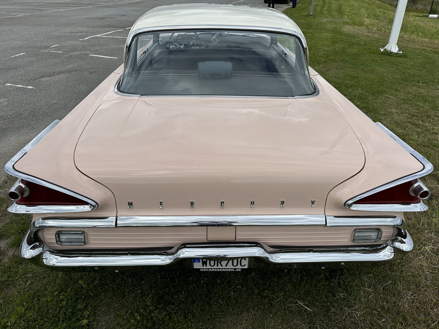 Exteriörbild på 1959 Mercury Monterey 4-door Hardtop Cruiser