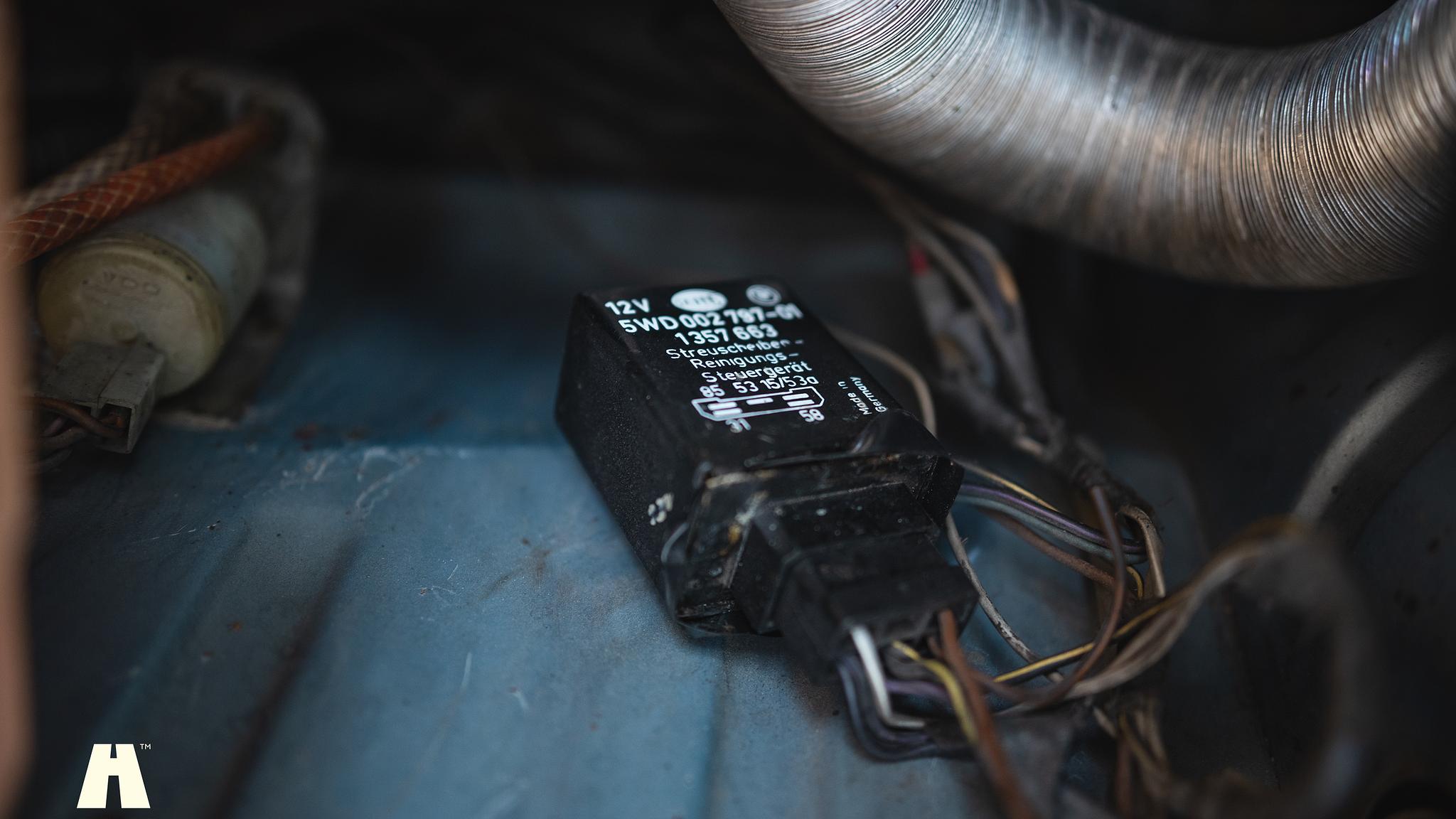 Image of 1974 BMW 2002 mechanics