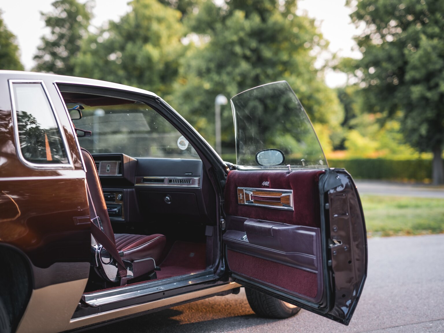 Interior image of 1986 Oldsmobile Cutlass 442