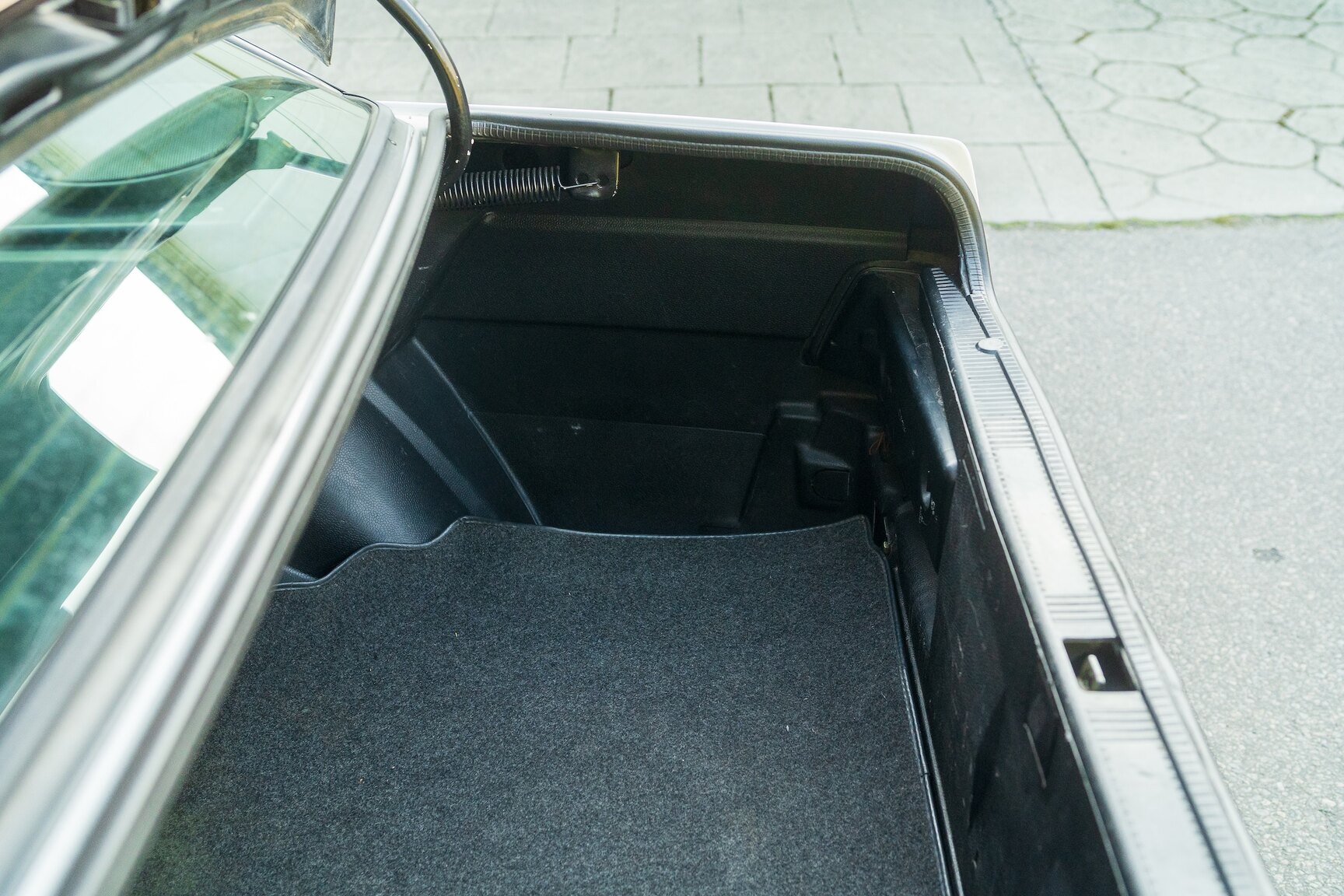 Interior image of 1992 Mercedes-Benz 190E "No Reserve Auction"