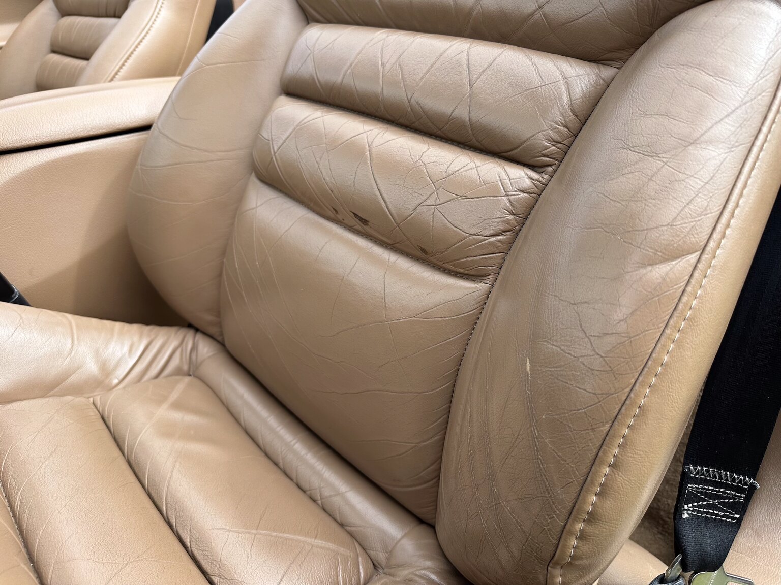 Interior image of 1998 Ford Mustang GT Convertible
