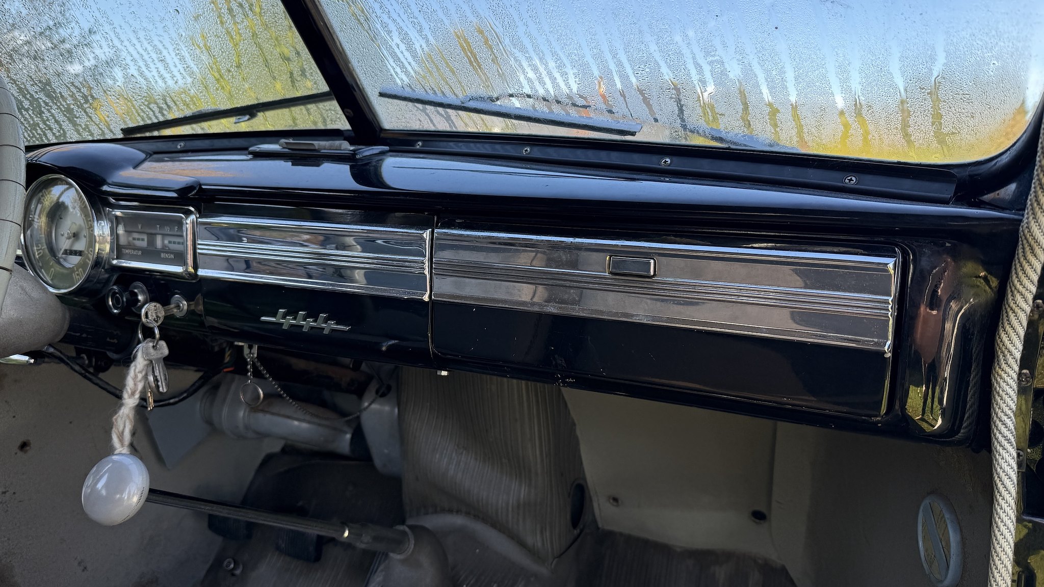 Interior image of 1957 VOLVO PV 444 – NO RESERVE
