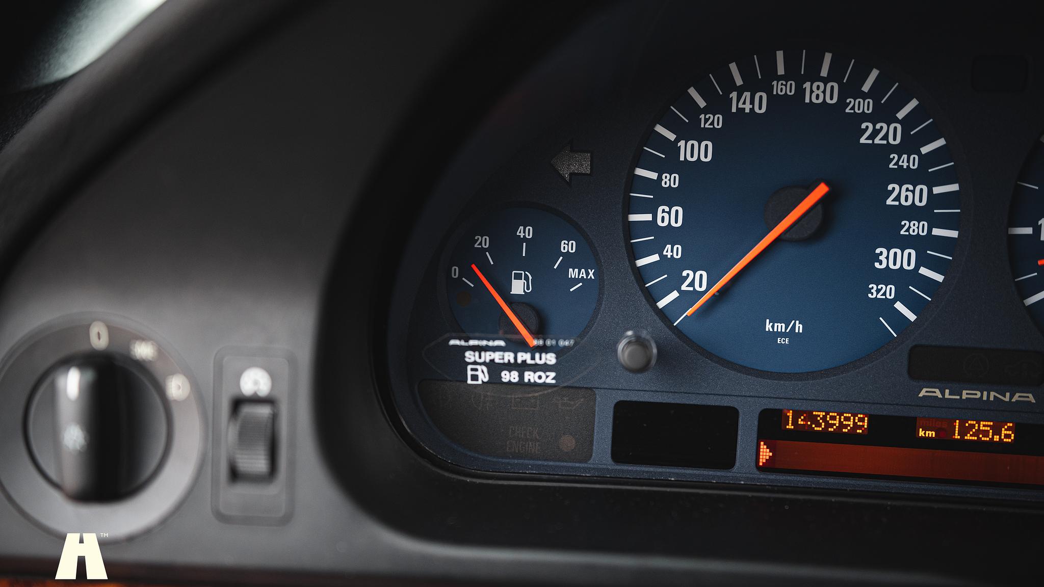 Interiörbild 1998 Alpina B10 V8