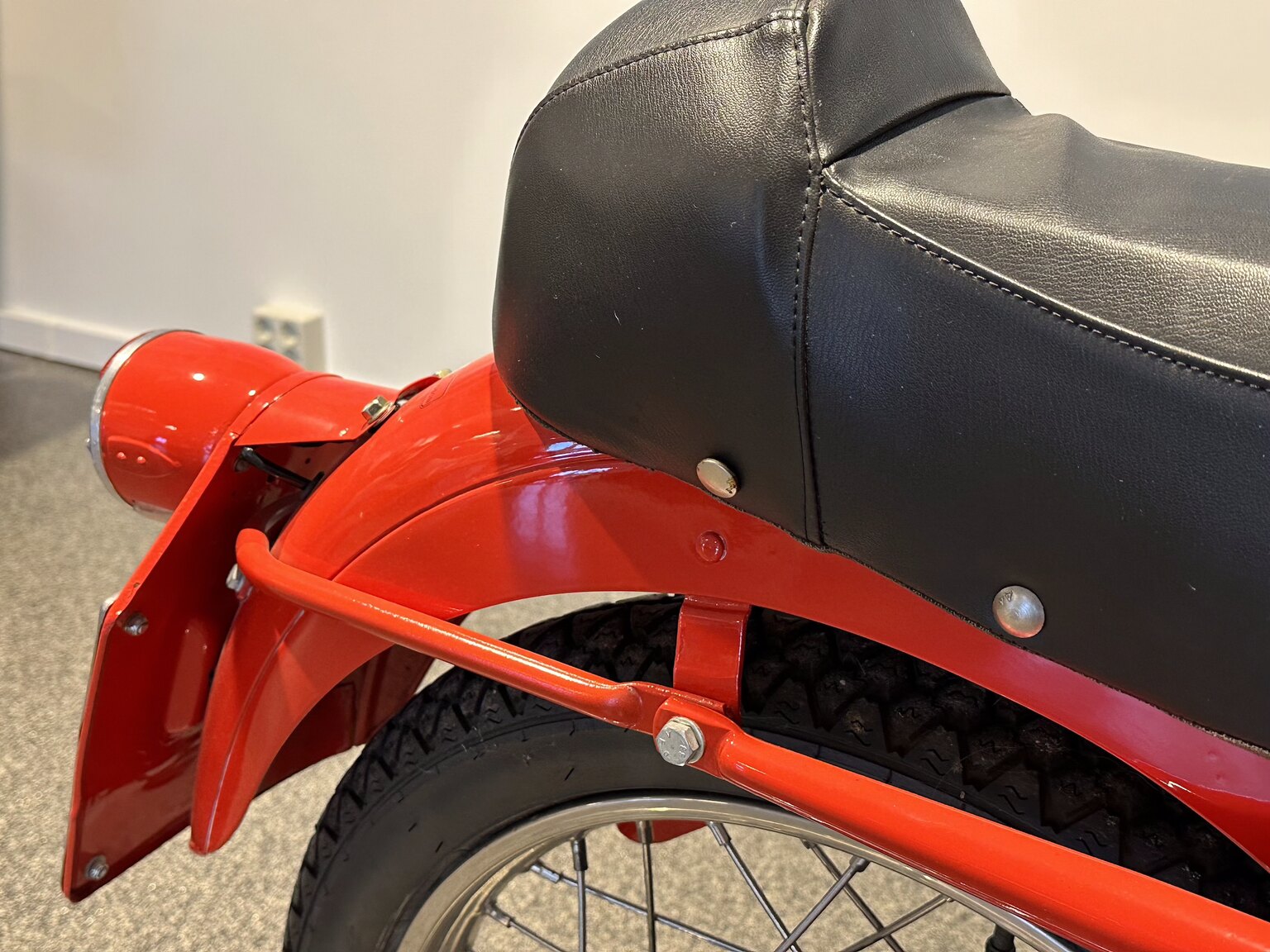 Exterior image of 1963 Aermacchi Harley-Davidson Ala Rossa