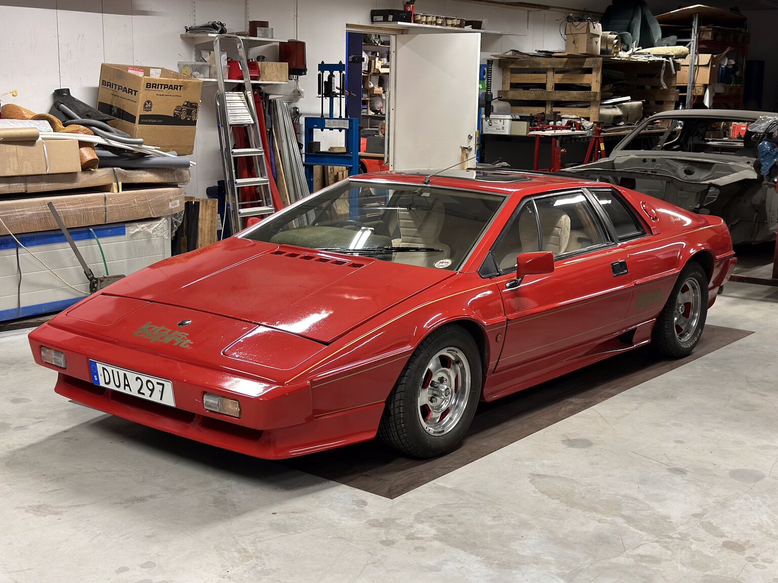 Exteriörbild på 1977 Lotus Esprit S1