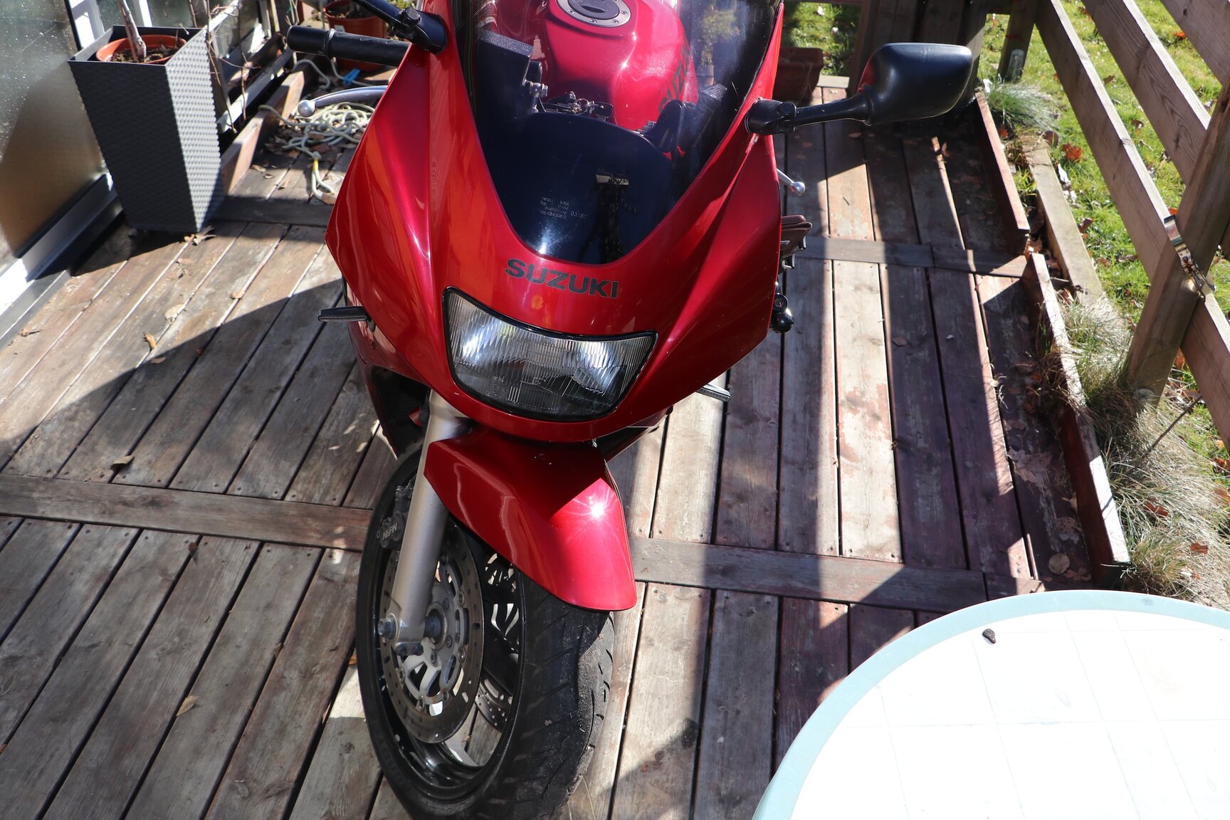 Aussenfoto 1995 SUZUKI RF 900R