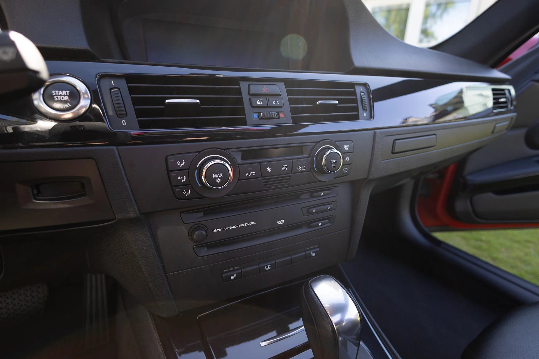 Interior image of 2007 BMW 335i Coupé (19)