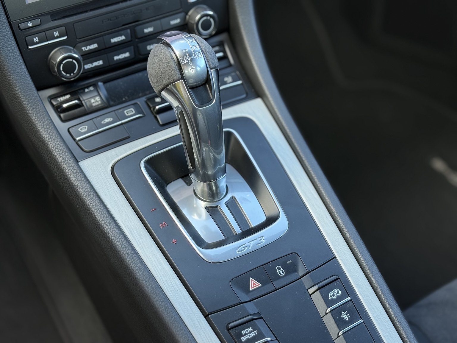 Interiörbild 2018 PORSCHE 911 GT3 (36)