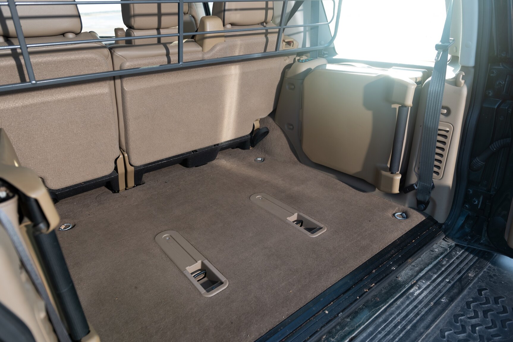 Interior image of 1999 Land Rover Discovery 4.0 V8