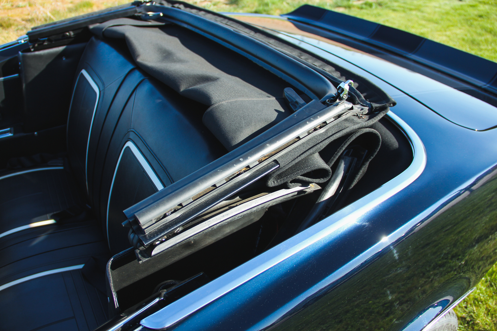 Exteriörbild på 1967 Chevrolet Camaro 383ci Convertible (29)