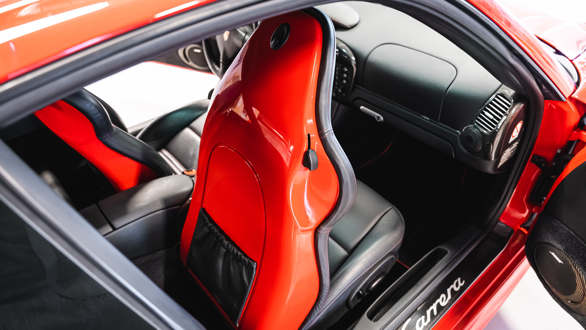 Innenraumfoto von 2003 Porsche 996 Carrera 2