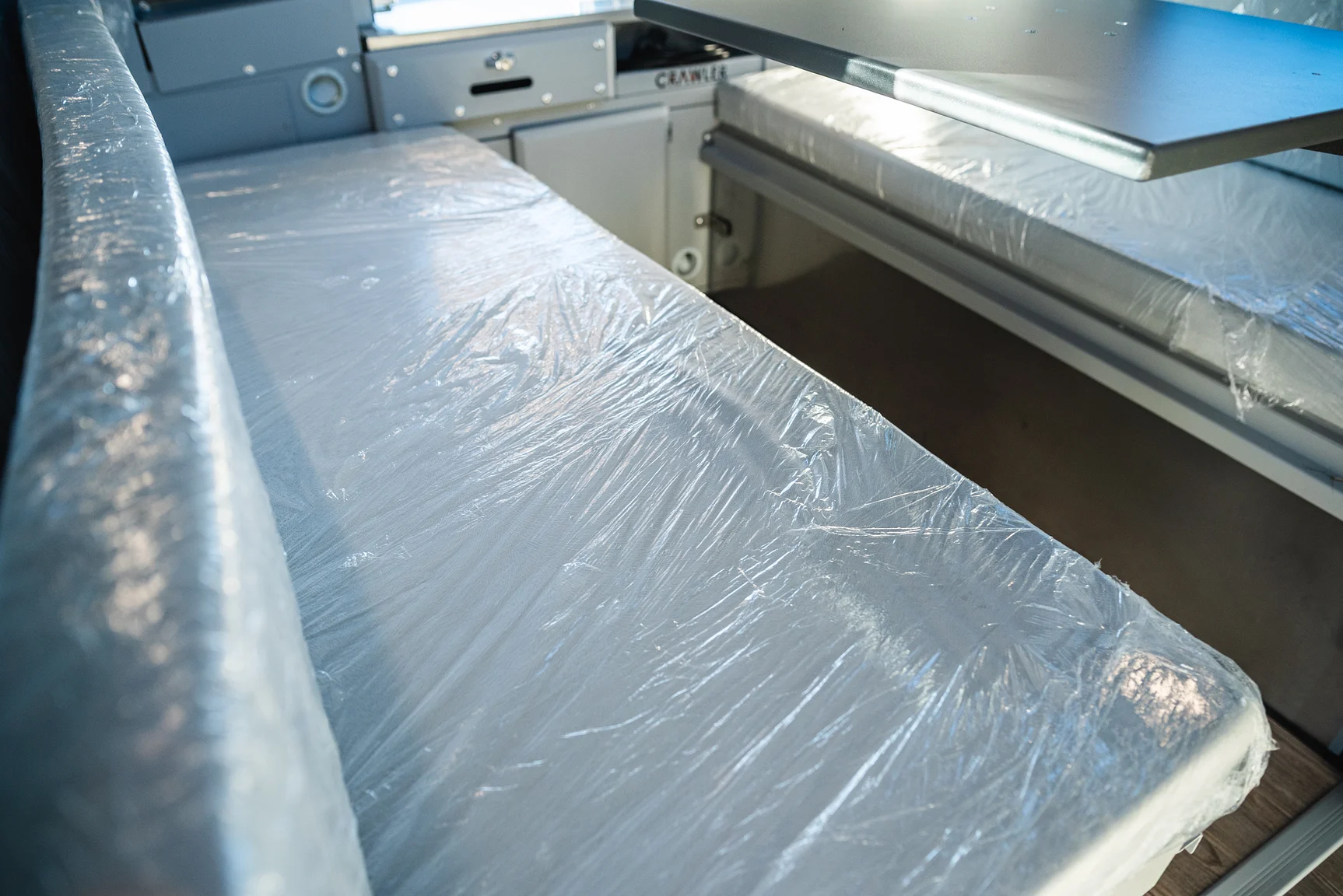 Interior image of 2025 Northea Trailer Expedition Crawler 458i Offgrid-Camper (19)