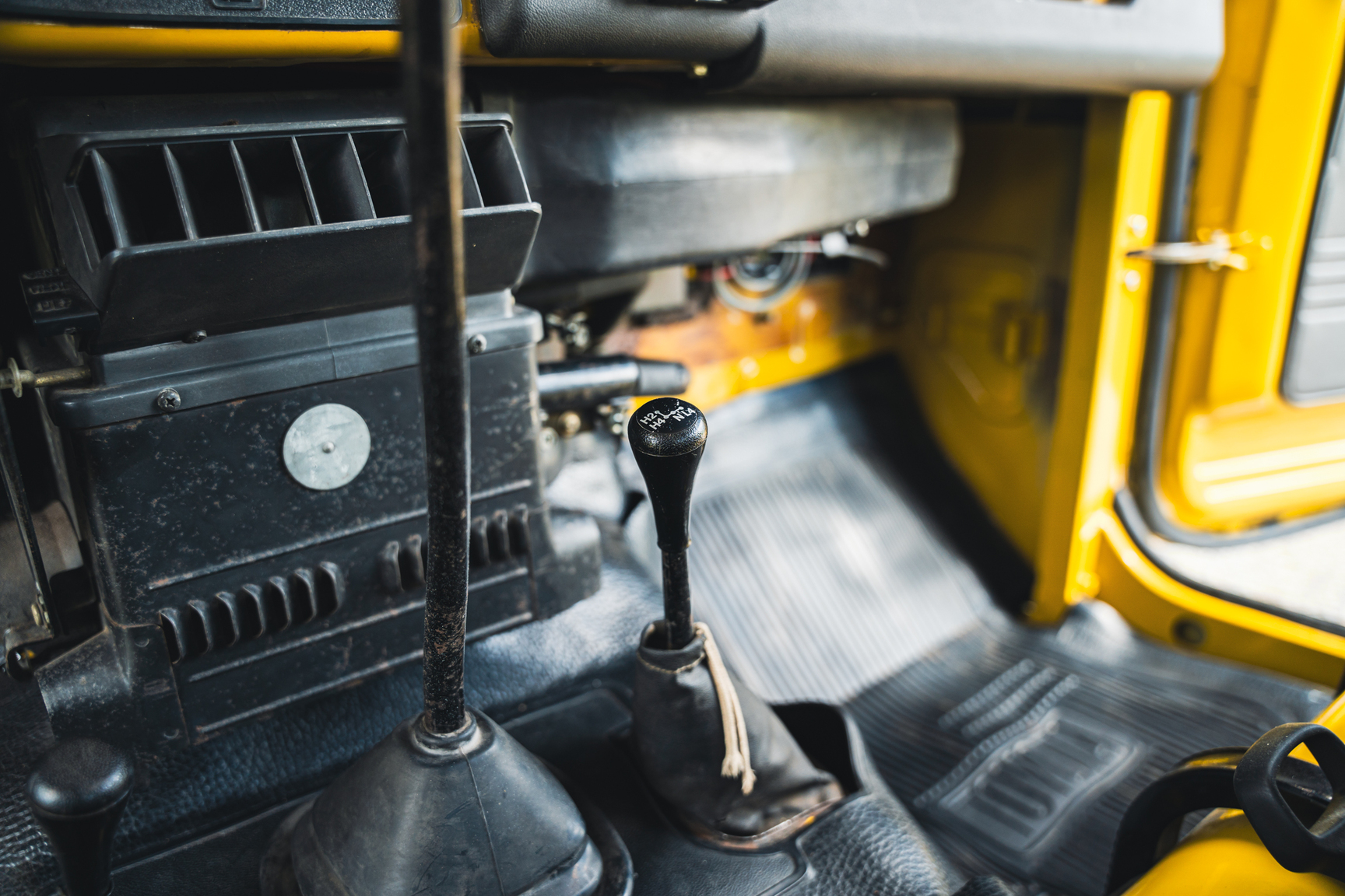 Interior image of 1976 Toyota Land Cruiser BJ40