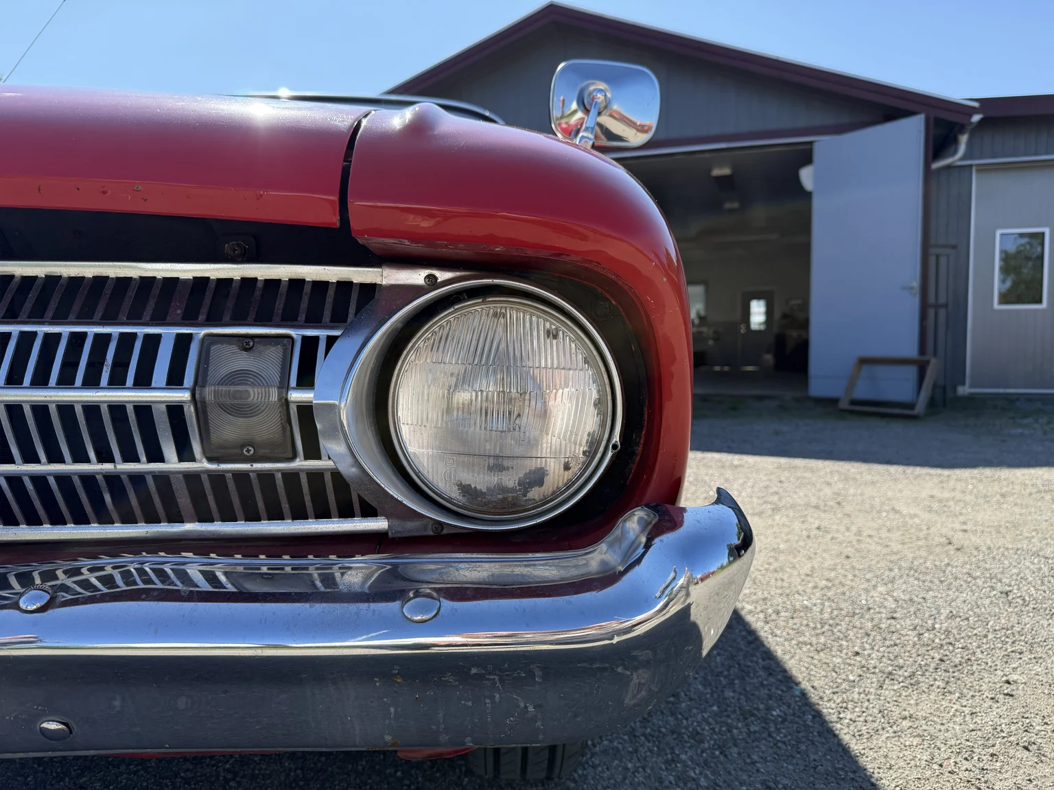 Exteriörbild på 1961 Ford Falcon Tudor Sedan (14)