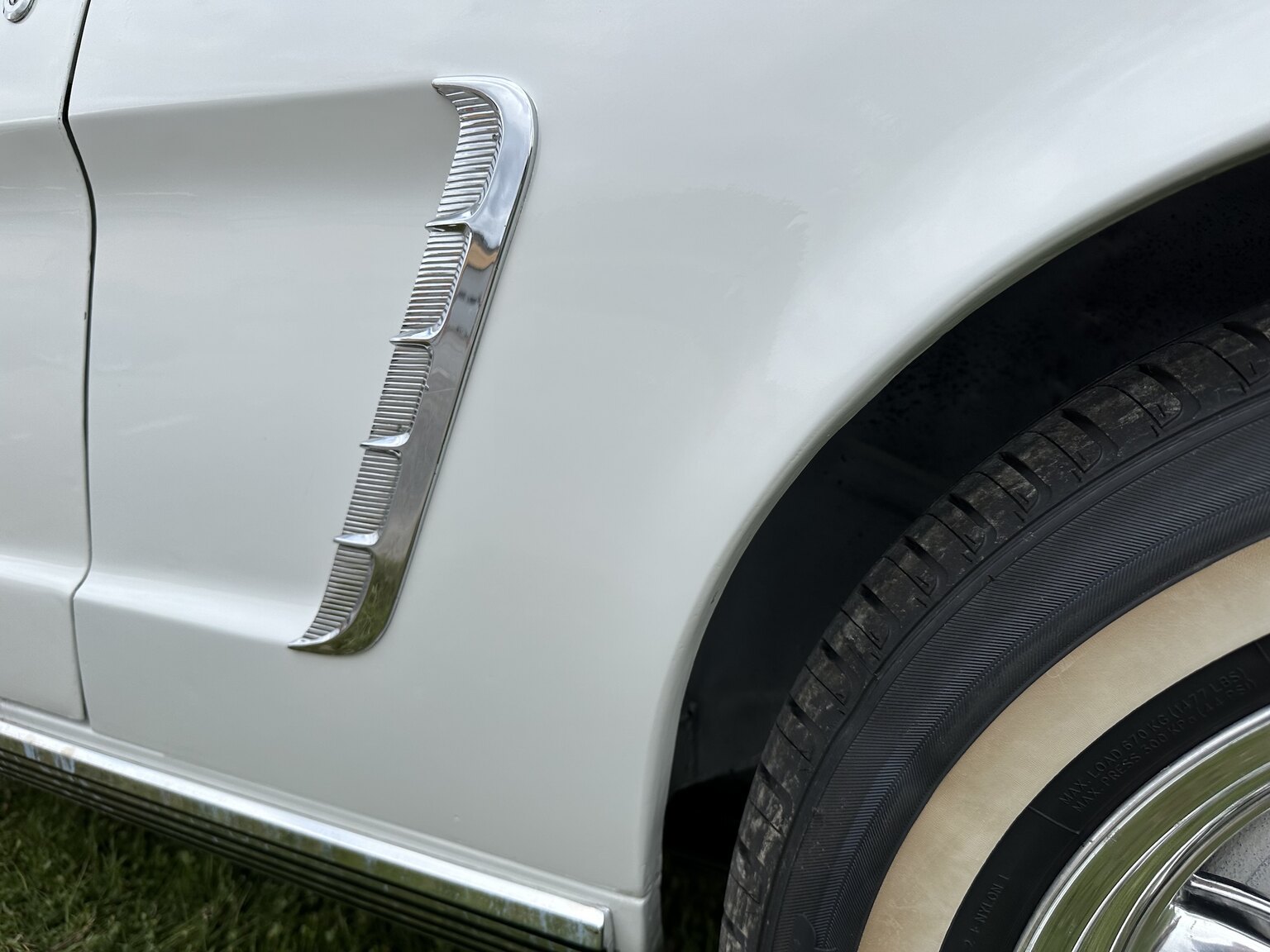 Exteriörbild på 1965 Ford Mustang HT