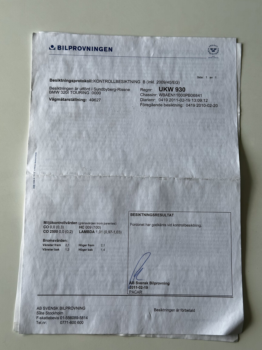 Documentation for 2003 BMW 320i Touring