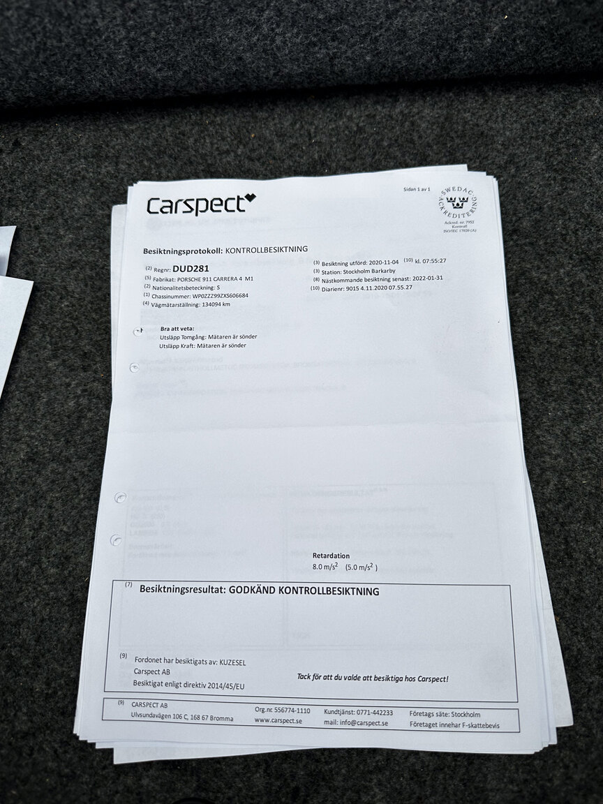 Documentation for 1999 Porsche 911 Carrera 4