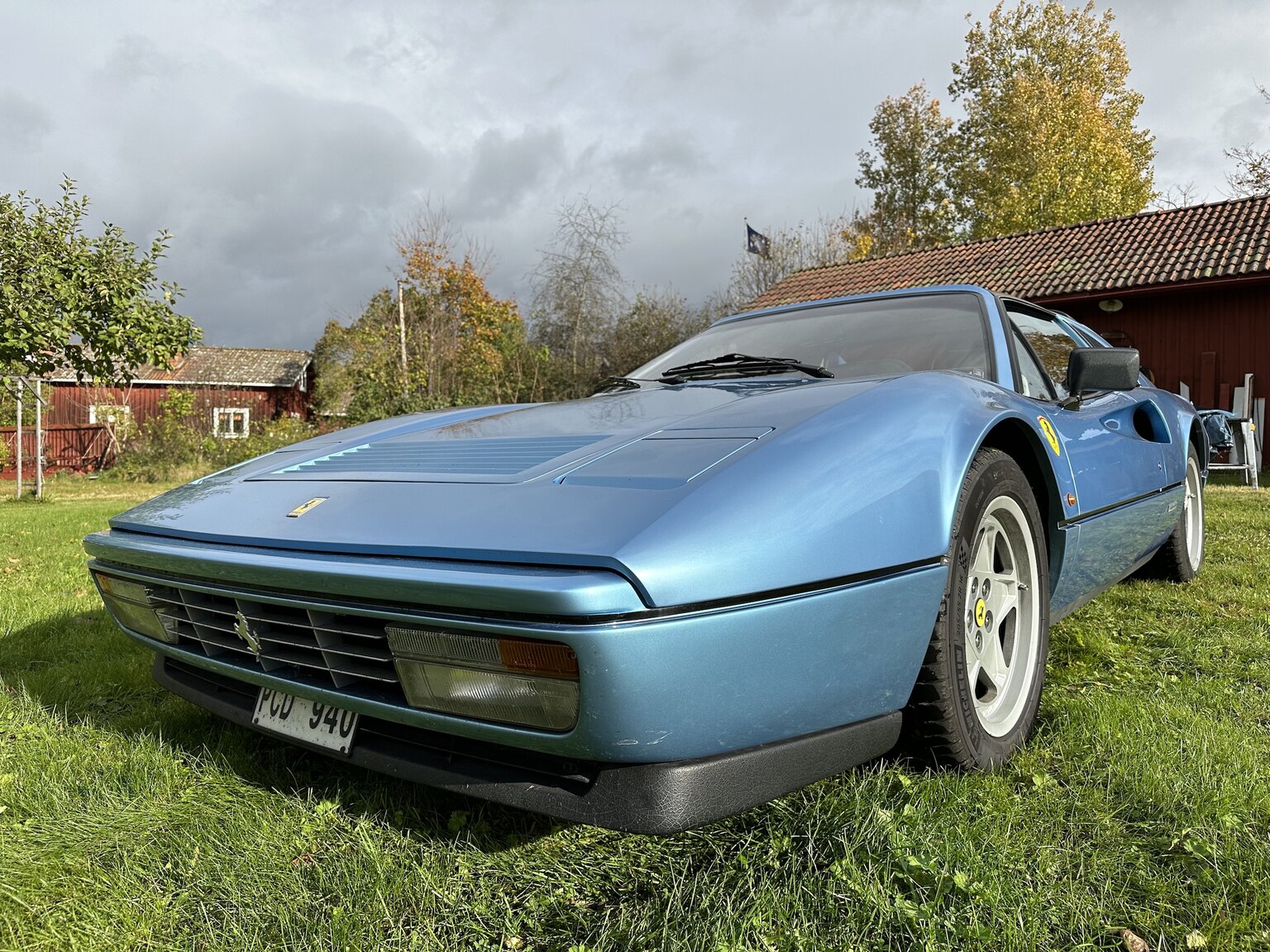 Aussenfoto 1986 Ferrari 328 GTS
