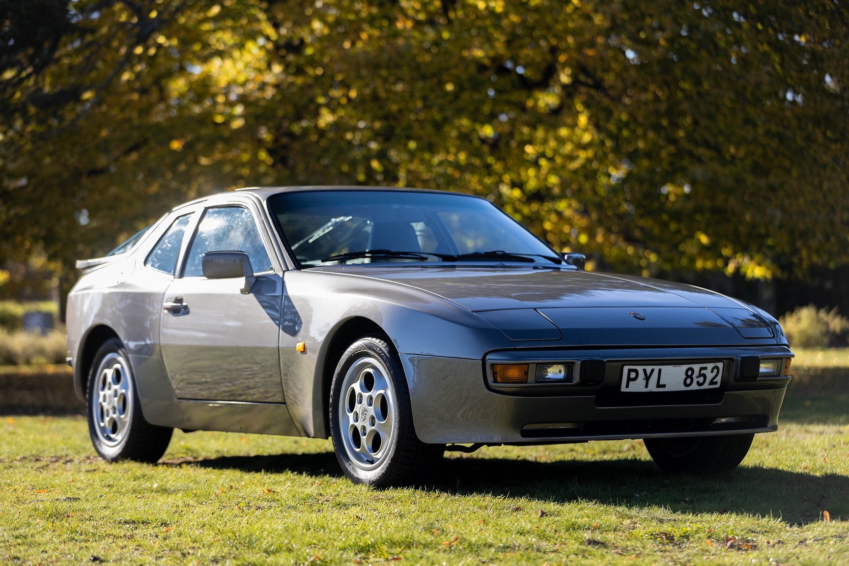 Aussenfoto 1987 Porsche 944 Targa