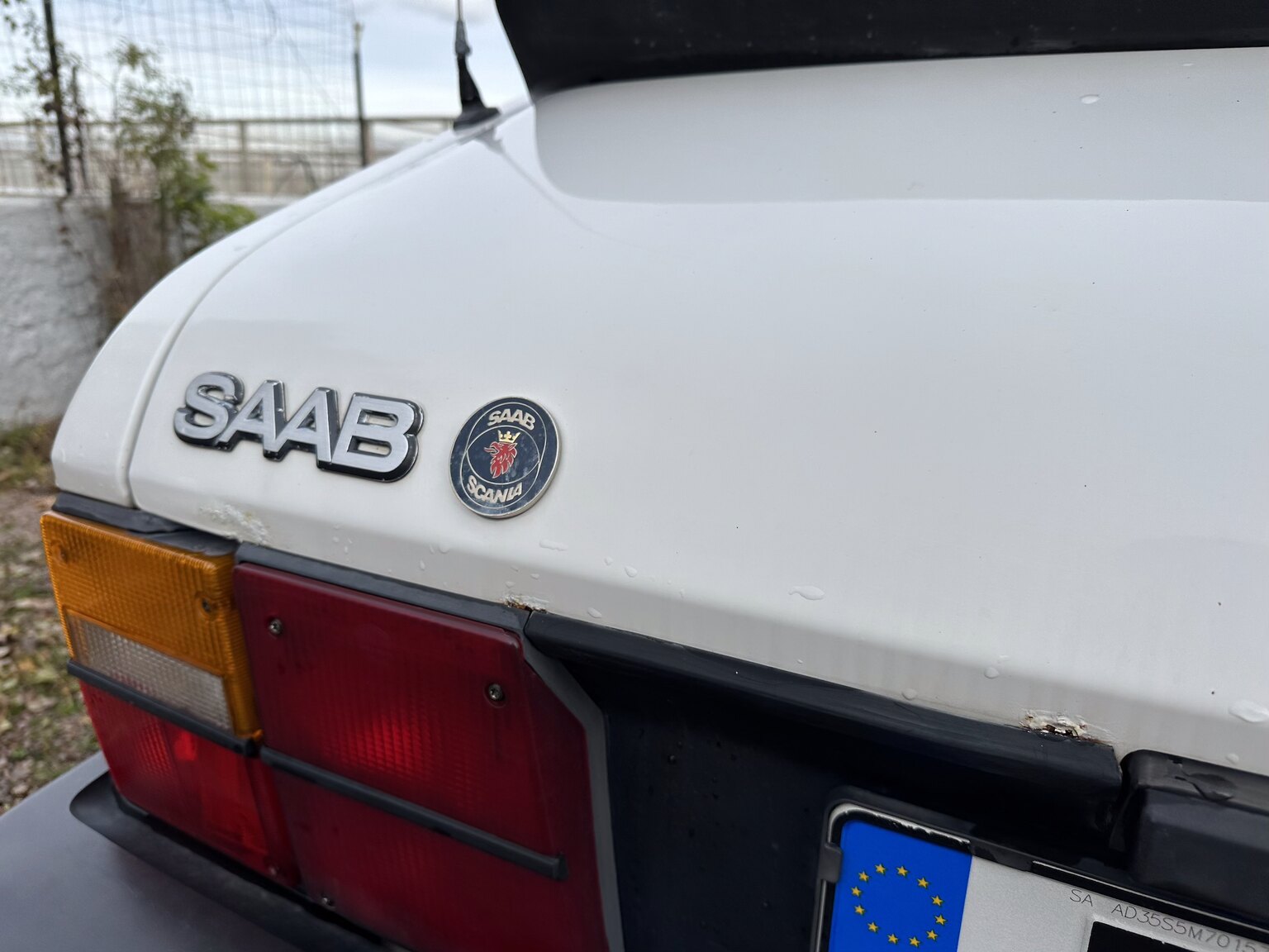 Exterior image of 1991 Saab 900 Turbo
