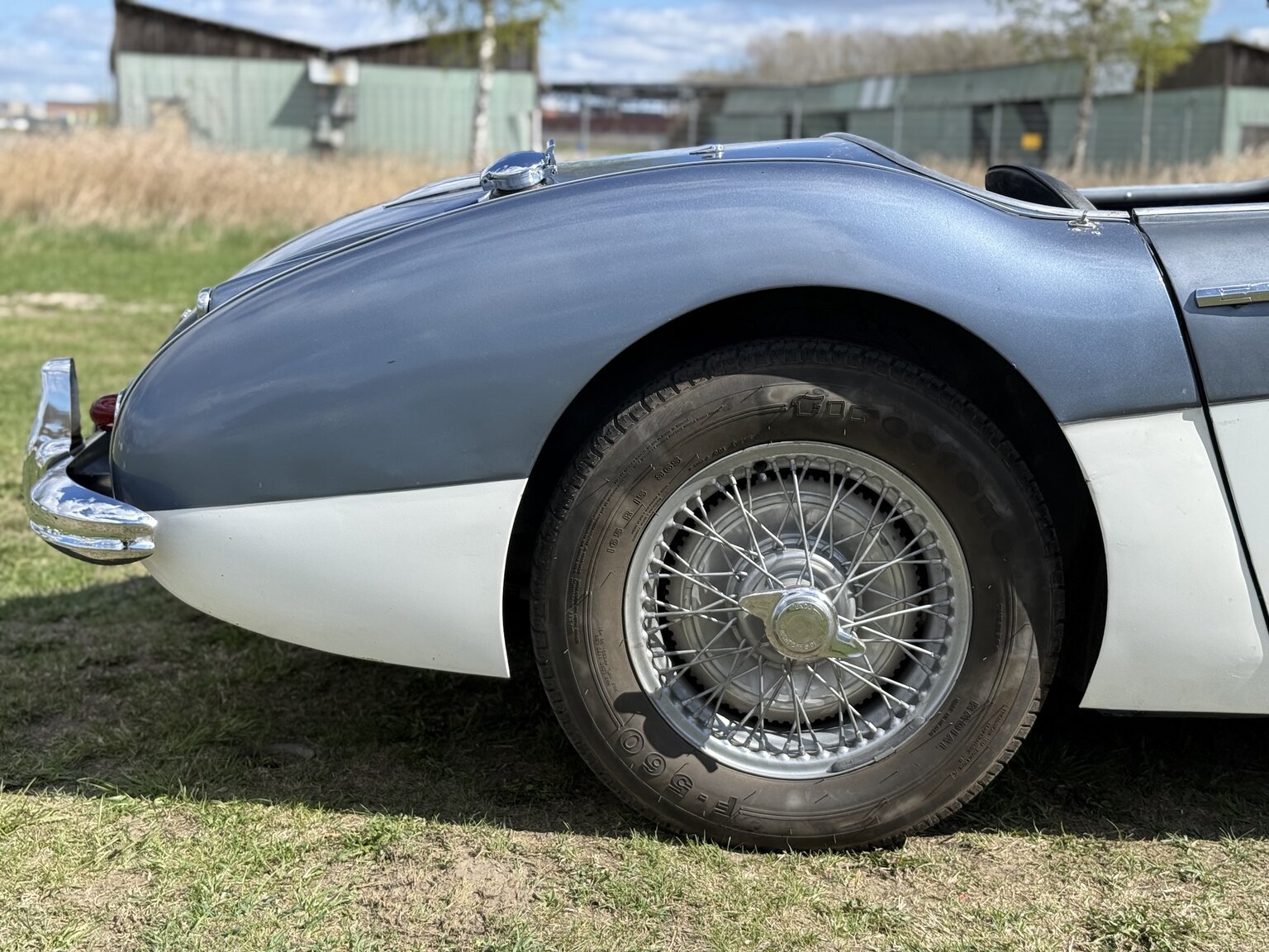 Exterior image of 1958 Austin-Healey 100-6