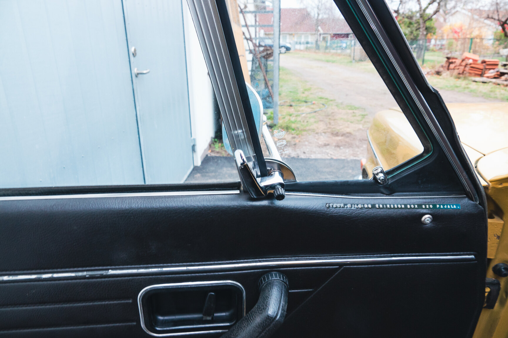 Interiörbild 1971 Volvo 144 2.0 Automat