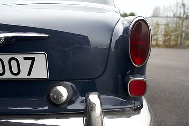 #<Image:0x00007f3d96ad0dd8>