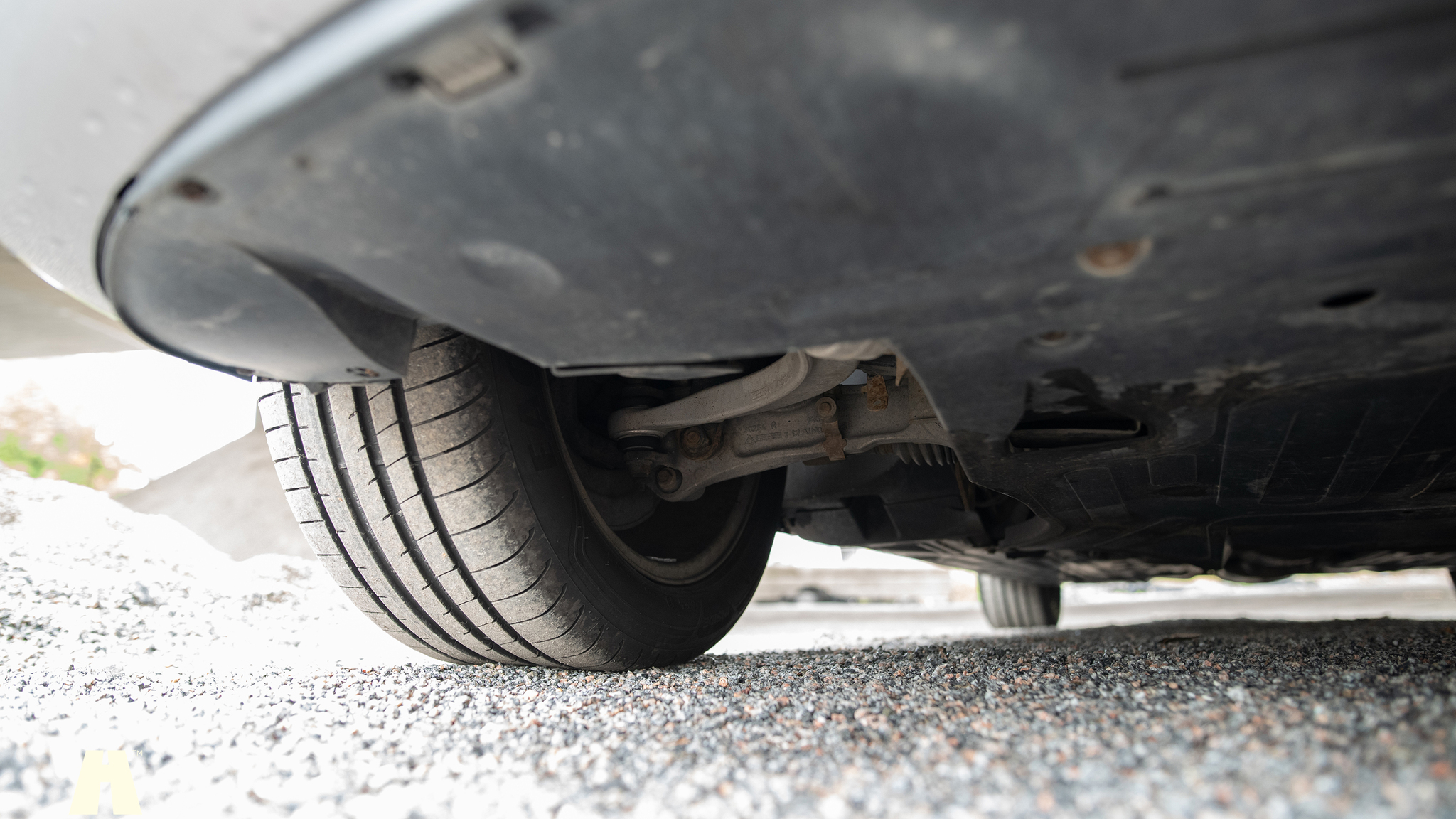 Image of 2003 Jaguar XJ Super V8 mechanics