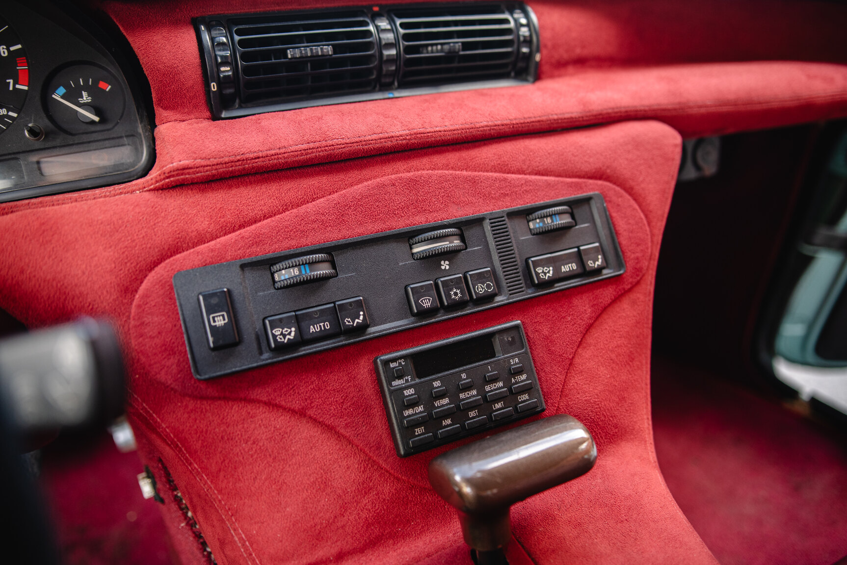 Interiörbild 1966 Volvo P1800 V8 Custom