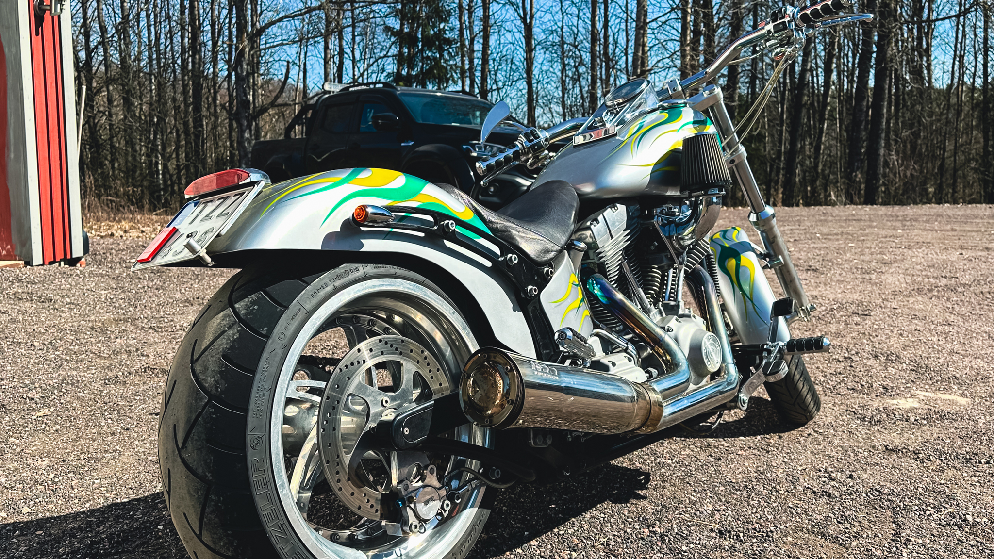 Exteriörbild på 2000 Harley-Davidson FXST Custom (5)