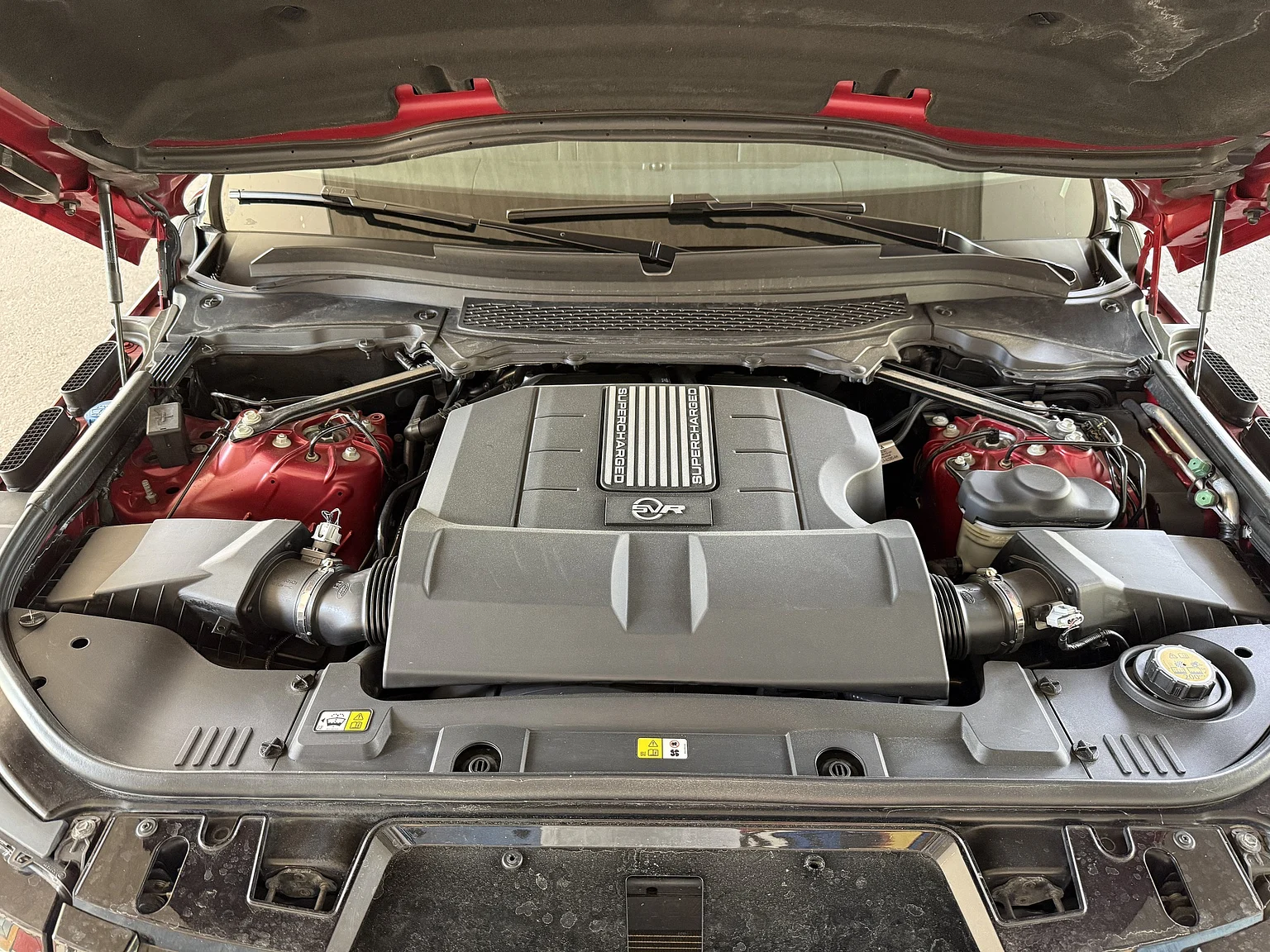 2017 Range Rover Sport SVR (2), Mekanik