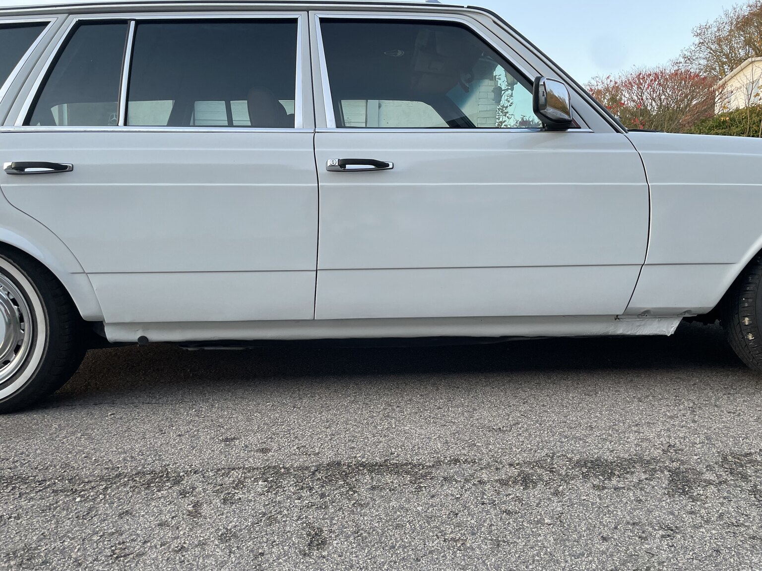 Exteriörbild på 1983 Mercedes-Benz 300 TDT